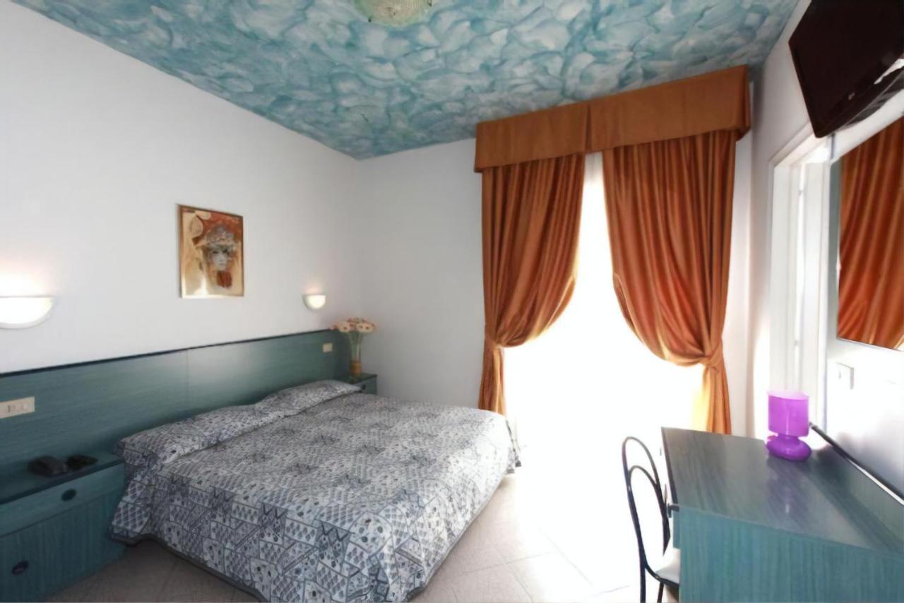 Hotel Storione Jesolo Extérieur photo